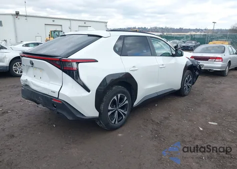 2024 Toyota Bz4X Xle z USA, uszkodzony, nr VIN JTMABACAXRA082562